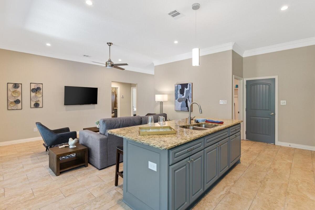 Lulu Living Villa Fort Worth Bagian luar foto